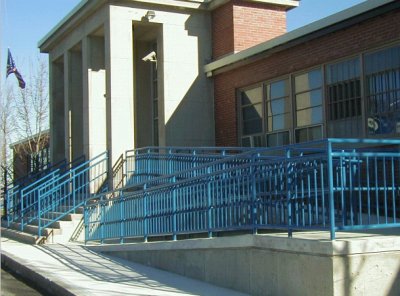 Railing 3